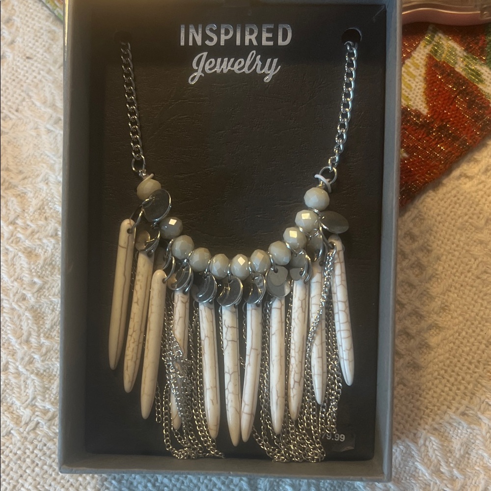 Inspire Silver and Cream Statement Necklace